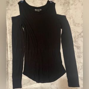 Mudd Ribbed Slit Shoulder Long Sleeve Shirt Black, sz M